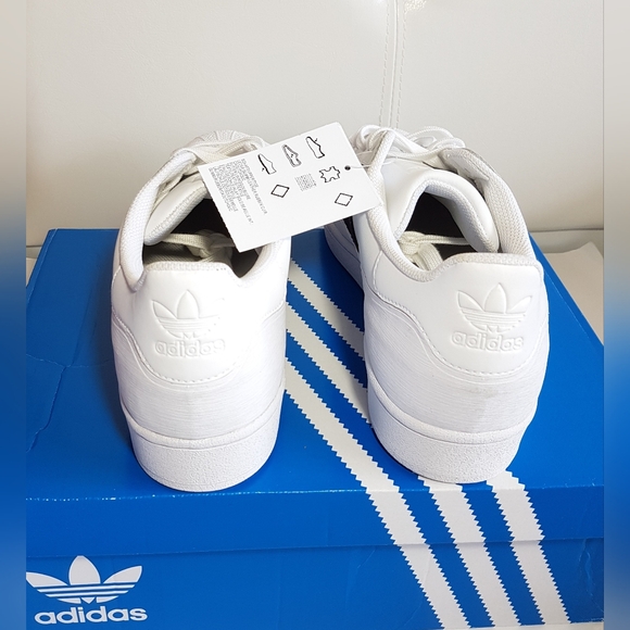 ADIDAS SUPERSTAR TRIPLE WHITE MEN'S US SIZE 12.5 BRAND NEW IN BOX - Picture 7 of 15